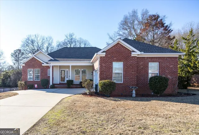 $350,000 | 420 Southland Trail, Byron, GA 31008