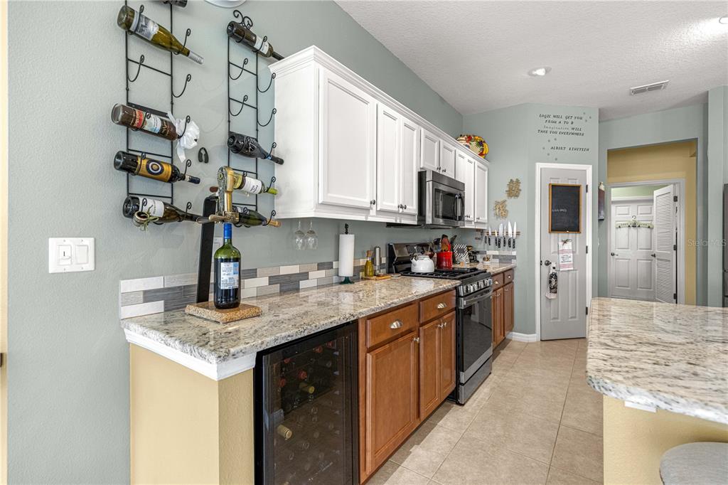 9359 Southwest 94th Loop Ocala, FL 34481 - Photo 14 of 66