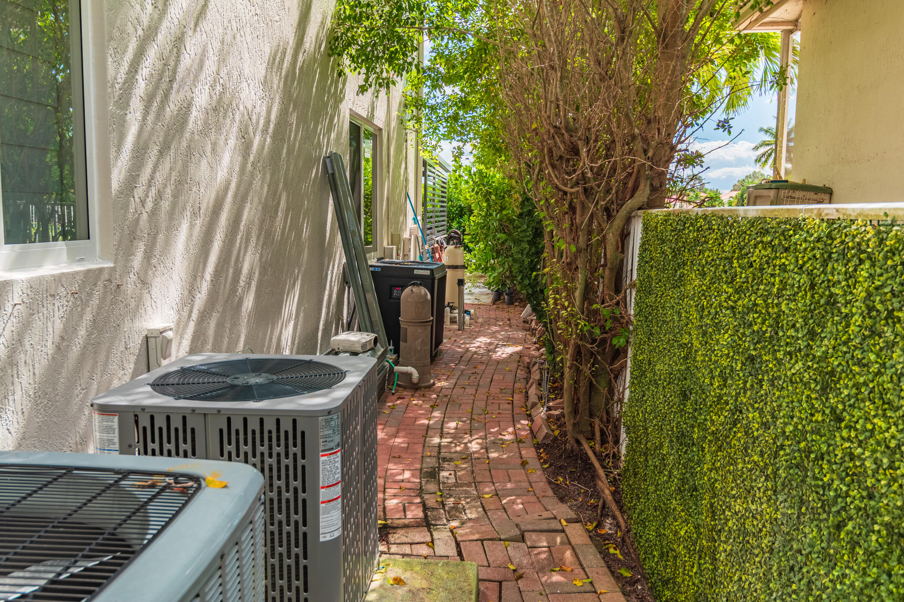 11804 Osprey Point Circle Wellington, FL 33449 - Photo 116 of 117 11804 Osprey Point Cricle-118