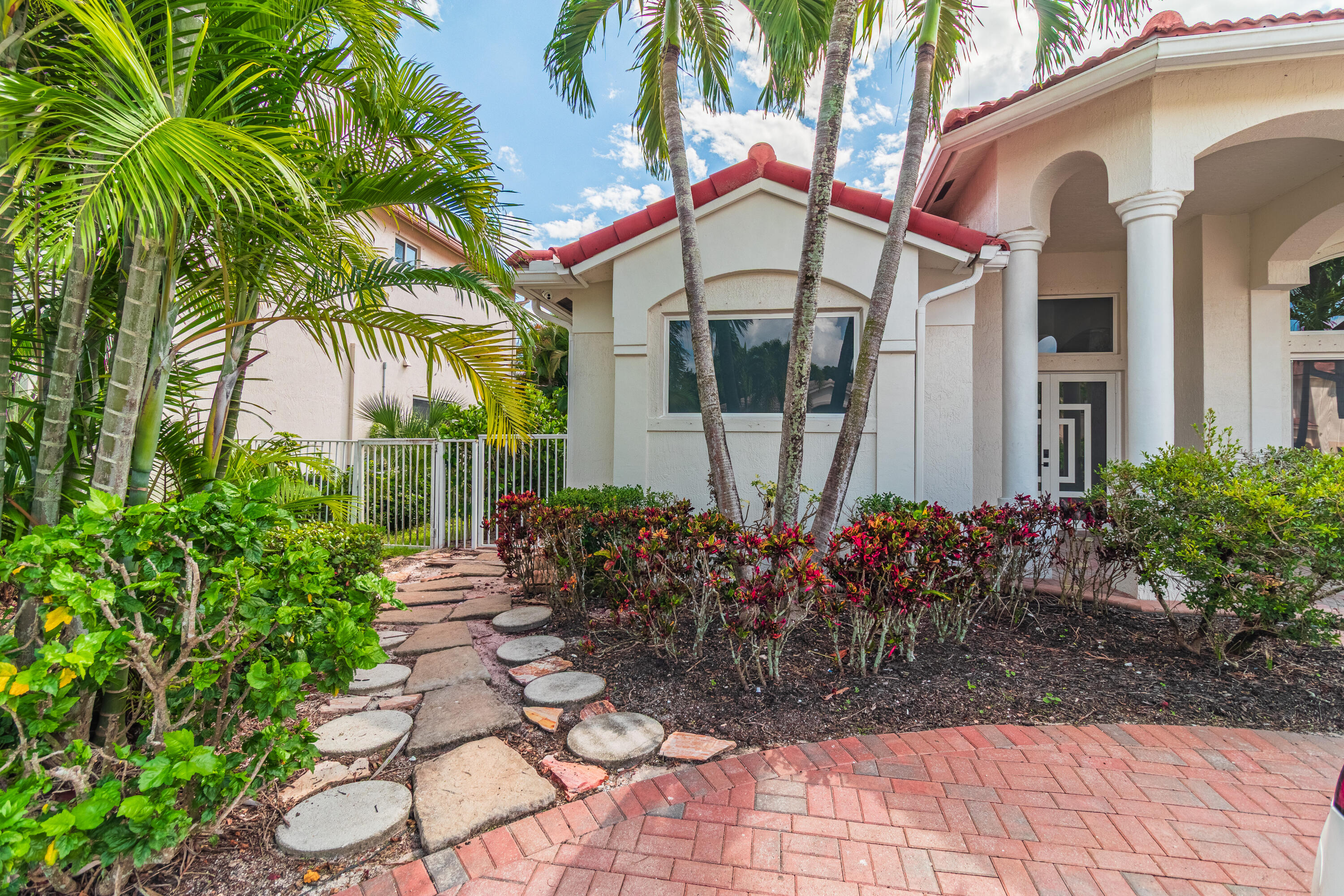 11804 Osprey Point Circle Wellington, FL 33449 - Photo 16 of 117 11804 Osprey Point Cricle-16