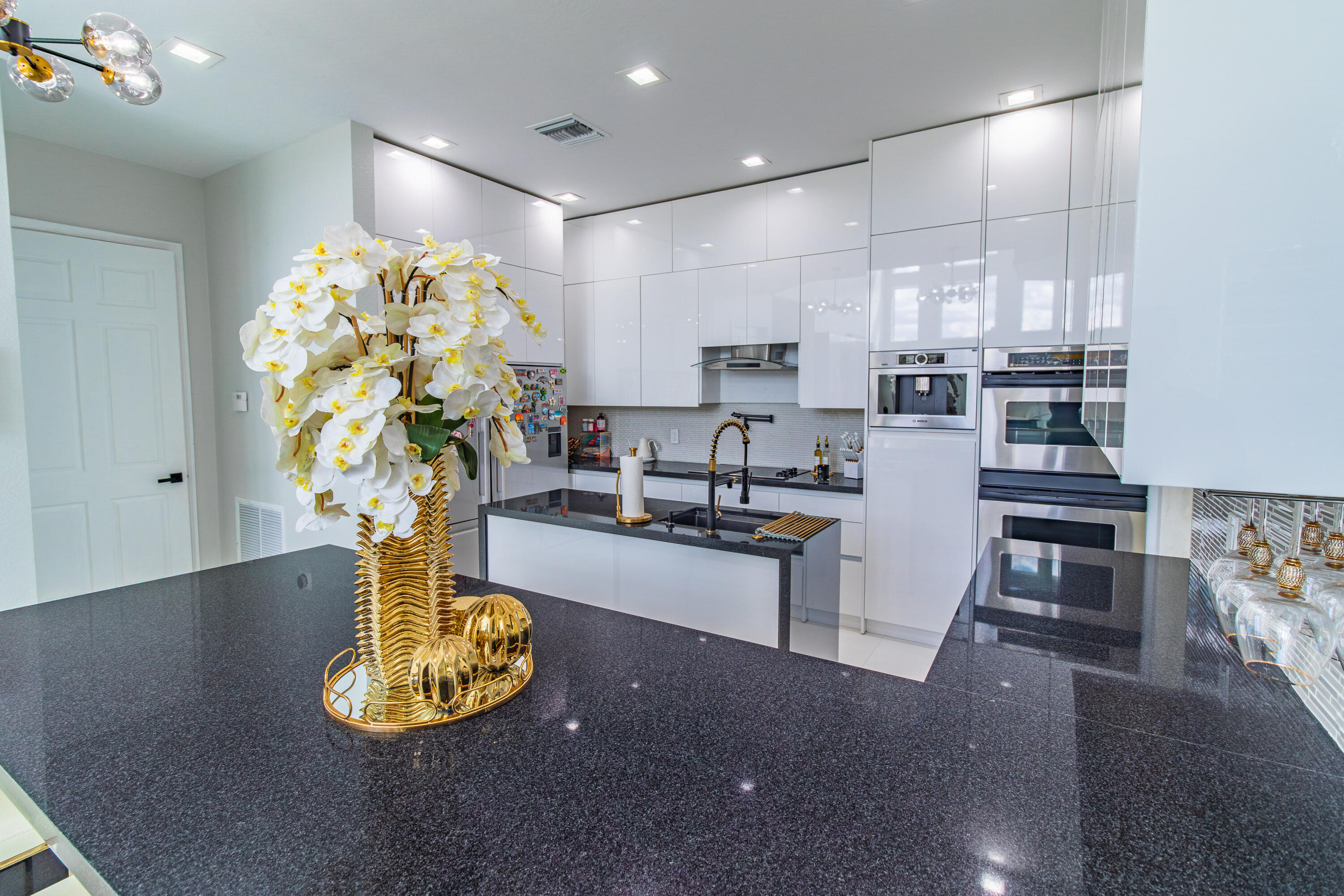 11804 Osprey Point Circle Wellington, FL 33449 - Photo 57 of 117 11804 Osprey Point Cricle-58