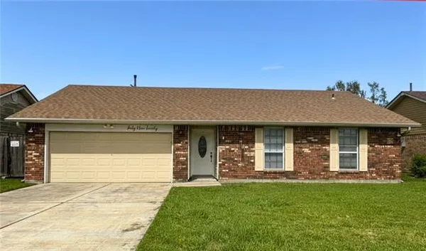 $249,500 | 4920 White Oak Drive, Marrero, LA 70072