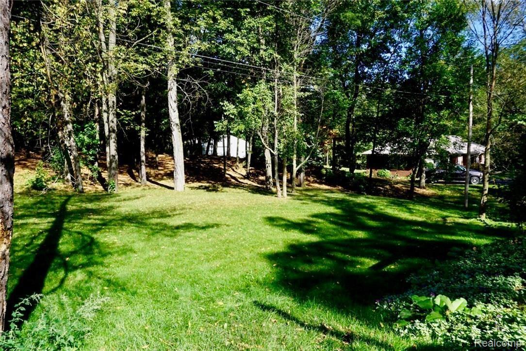 5112 Perryville Road Holly, MI 48442 - Photo 30 of 30 IMG_0334.JPG