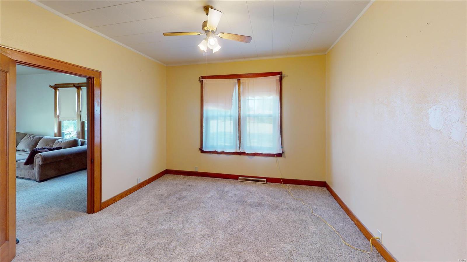 6500 Dauderman Road Alhambra, IL 62001 - Photo 10 of 29