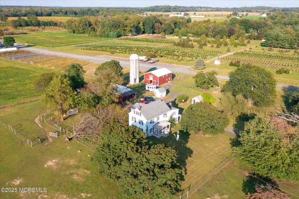 $975,000 | 537 Chesterfield Arneytown Road, Chesterfield, NJ 08515