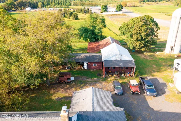 $975,000 | 537 Chesterfield Arneytown Road, Chesterfield, NJ 08515