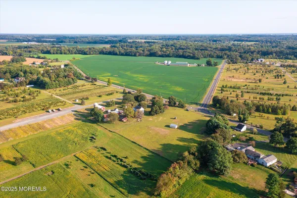 $1,100,000 | 537 Chesterfield Arneytown Road, Chesterfield, NJ 08515