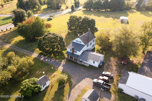 $1,100,000 | 537 Chesterfield Arneytown Road, Chesterfield, NJ 08515