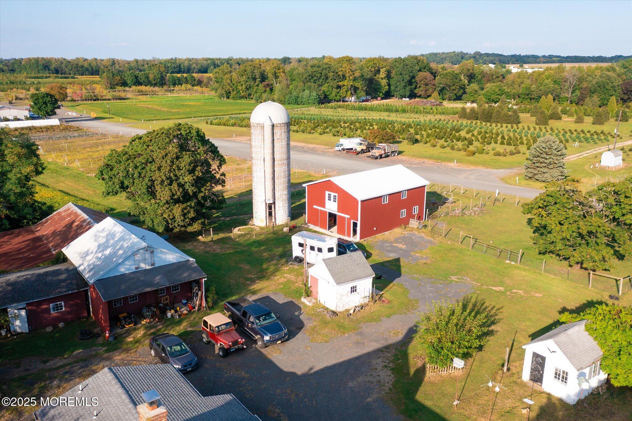 537 Chesterfield Arneytown Road Chesterfield, NJ 08515 - Photo 83 of 89 a view of a city with an ocean