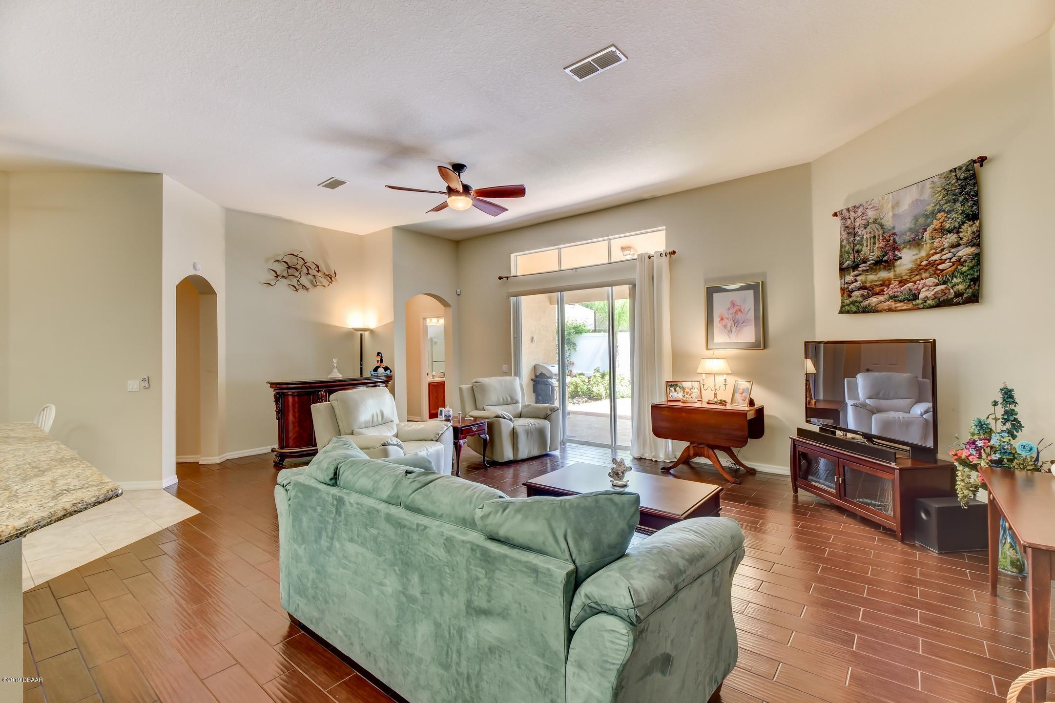 1301 Islington Road DeLand, FL 32720 - Photo 14 of 34 14-Family Room