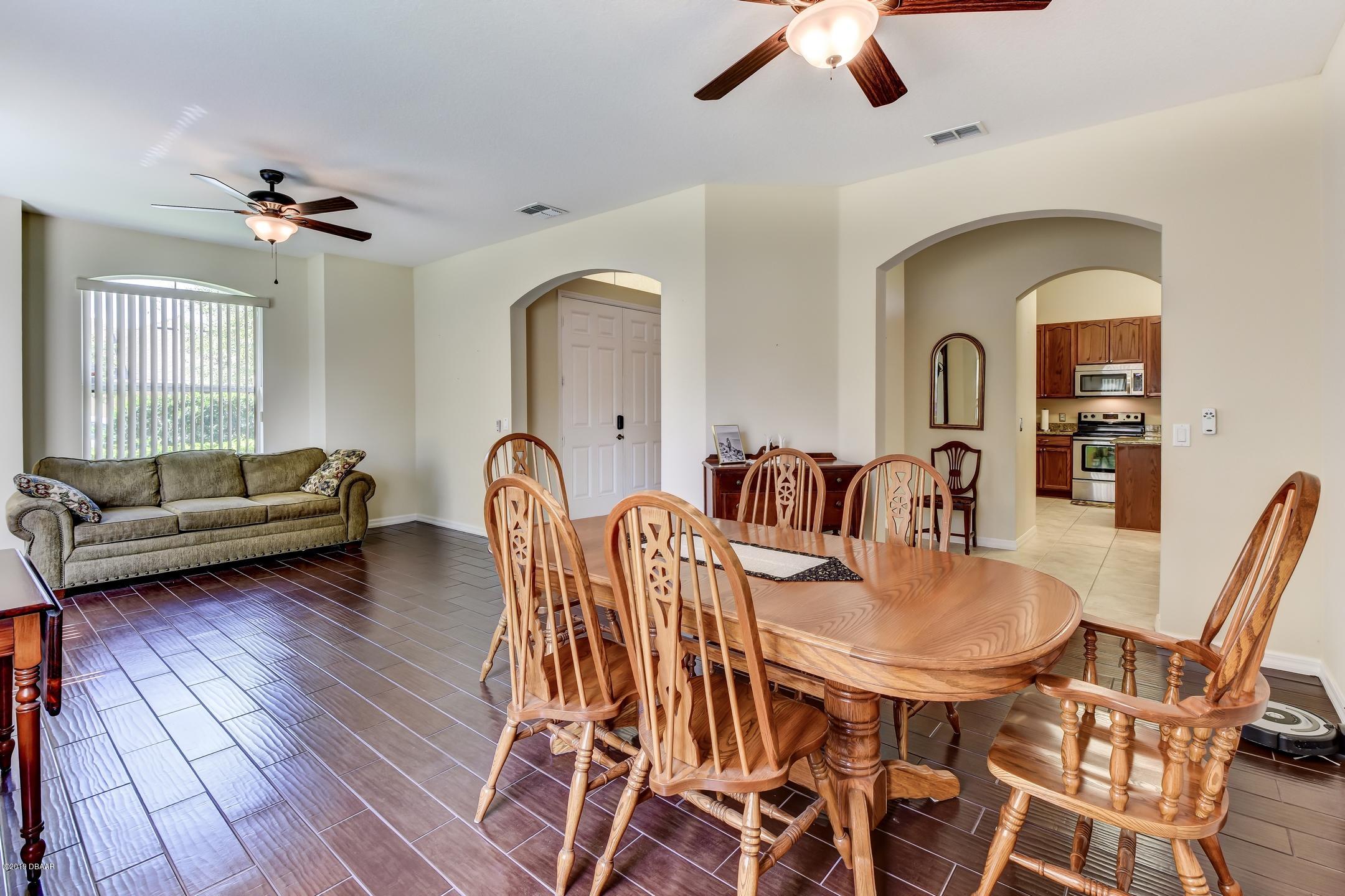 1301 Islington Road DeLand, FL 32720 - Photo 4 of 34 4-Living Room