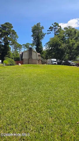 $359,700 | 104 Croatan Drive, Newport, NC 28570