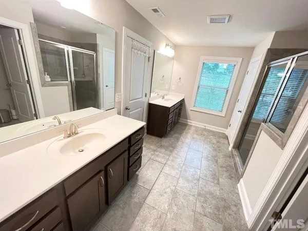 $2,395 | 737 Lampwick Lane, Cary, NC 27513