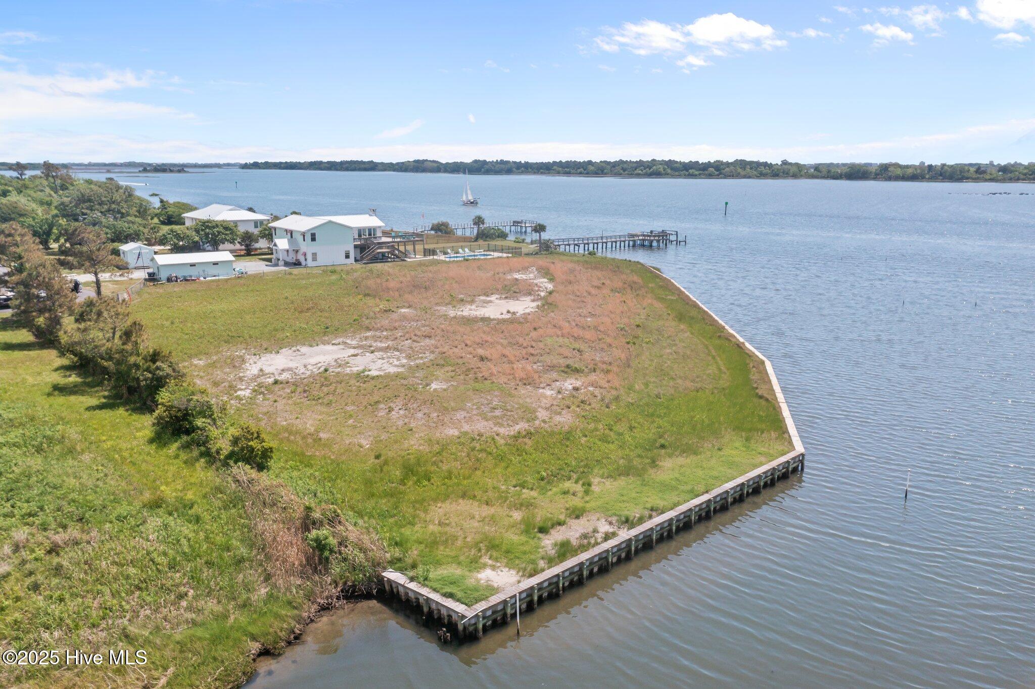 253 Bethea Street Holly Ridge, NC 28445 - Photo 2 of 32 Bulkhead