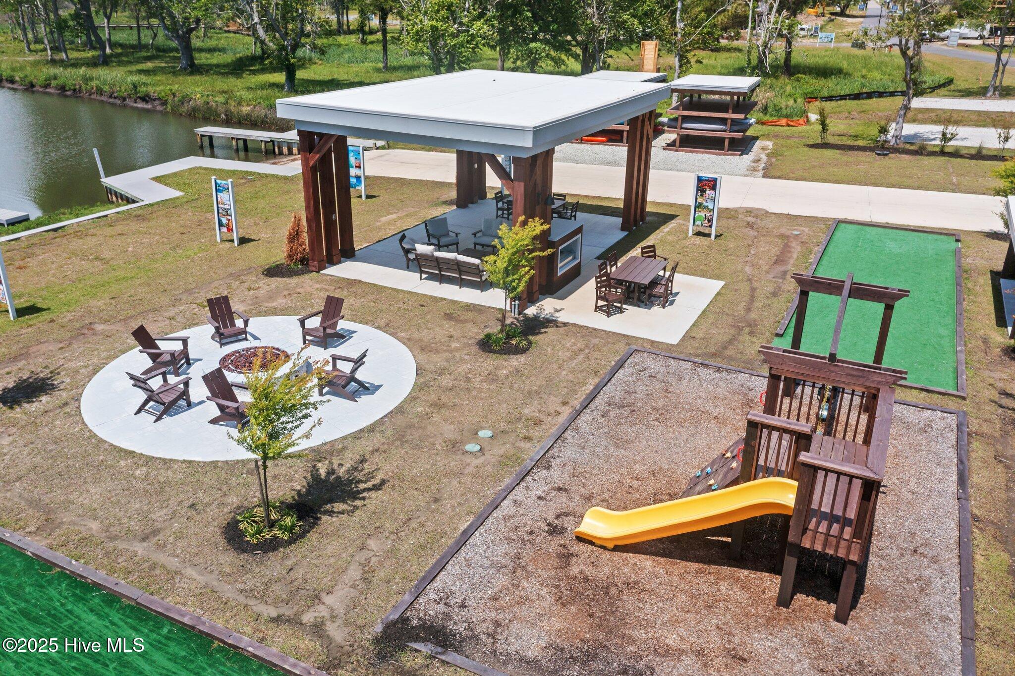 253 Bethea Street Holly Ridge, NC 28445 - Photo 29 of 32 Amenities