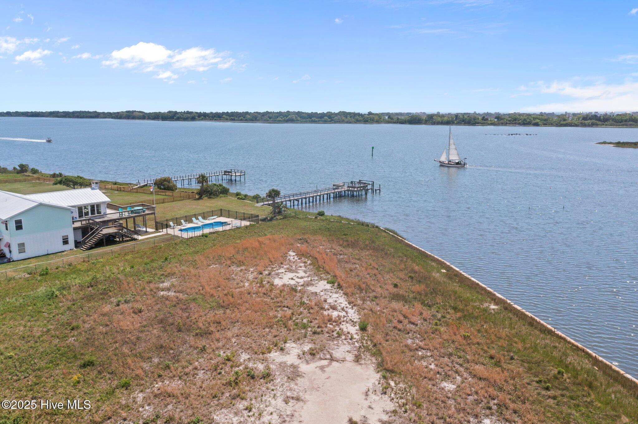 253 Bethea Street Holly Ridge, NC 28445 - Photo 9 of 32 ICW