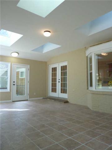 404 Golfview Lane Springfield, TN 37172 - Photo 17 of 20 Covered florida sunroom