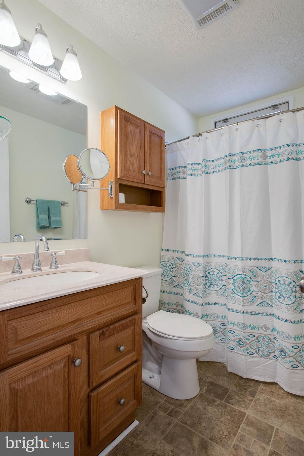 15690 Oakland Road Reva, VA 22735 - Photo 22 of 74 Bathroom