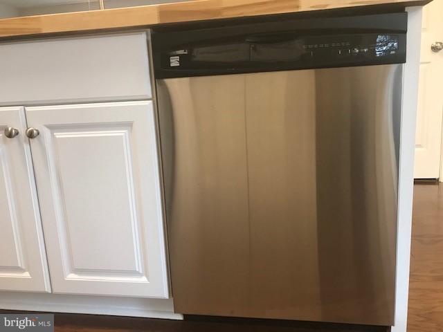 15690 Oakland Road Reva, VA 22735 - Photo 53 of 74 SS dishwasher