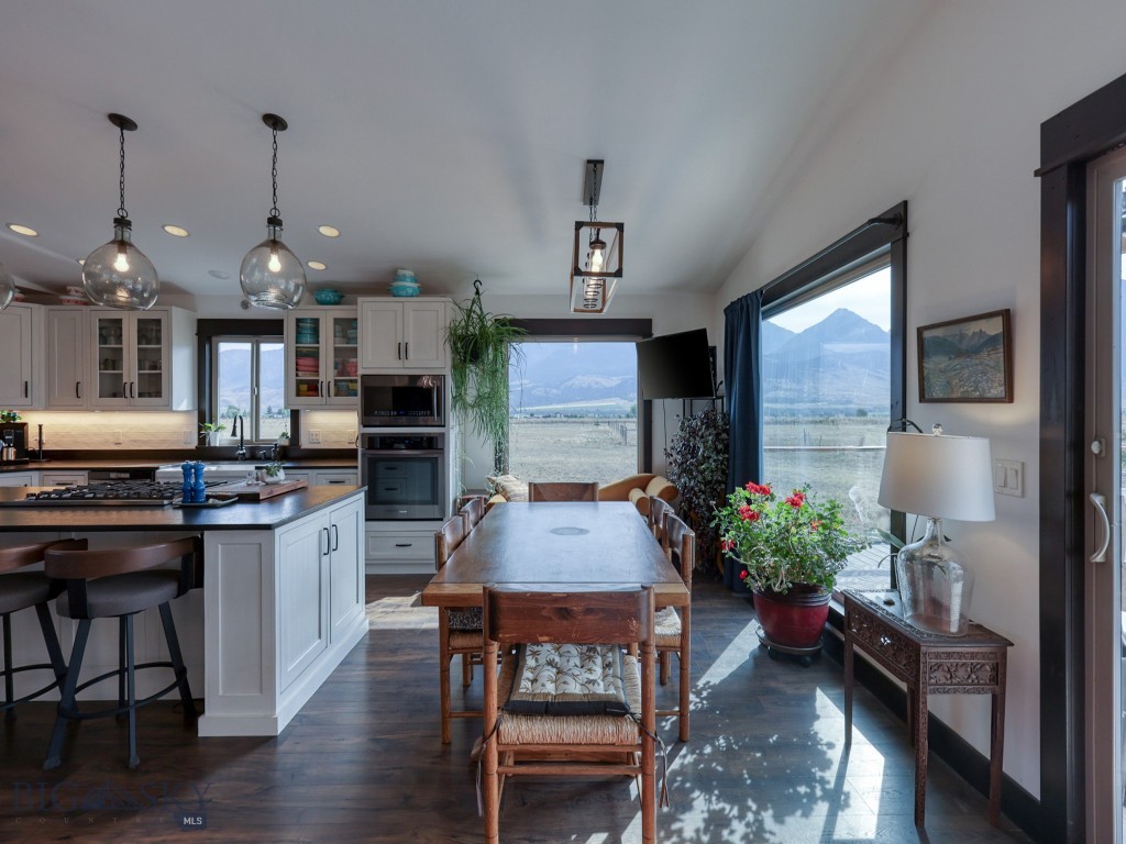 80 Glengarry Road Livingston, MT 59047 - Photo 17 of 79 Dining Area