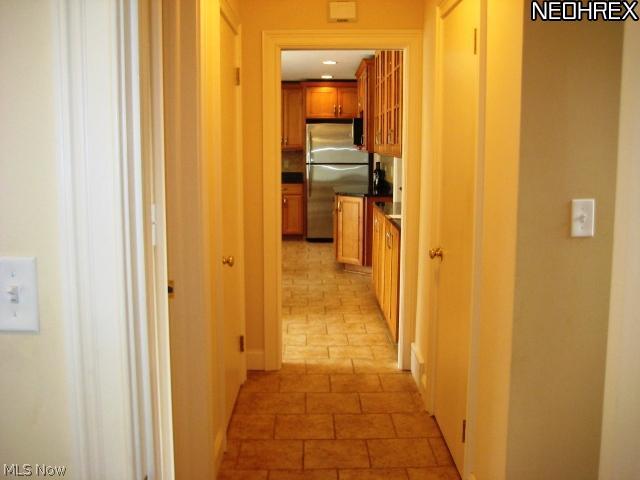 24908 Duffield Road Beachwood, OH 44122 - Photo 12 of 23 Gallery Image 12