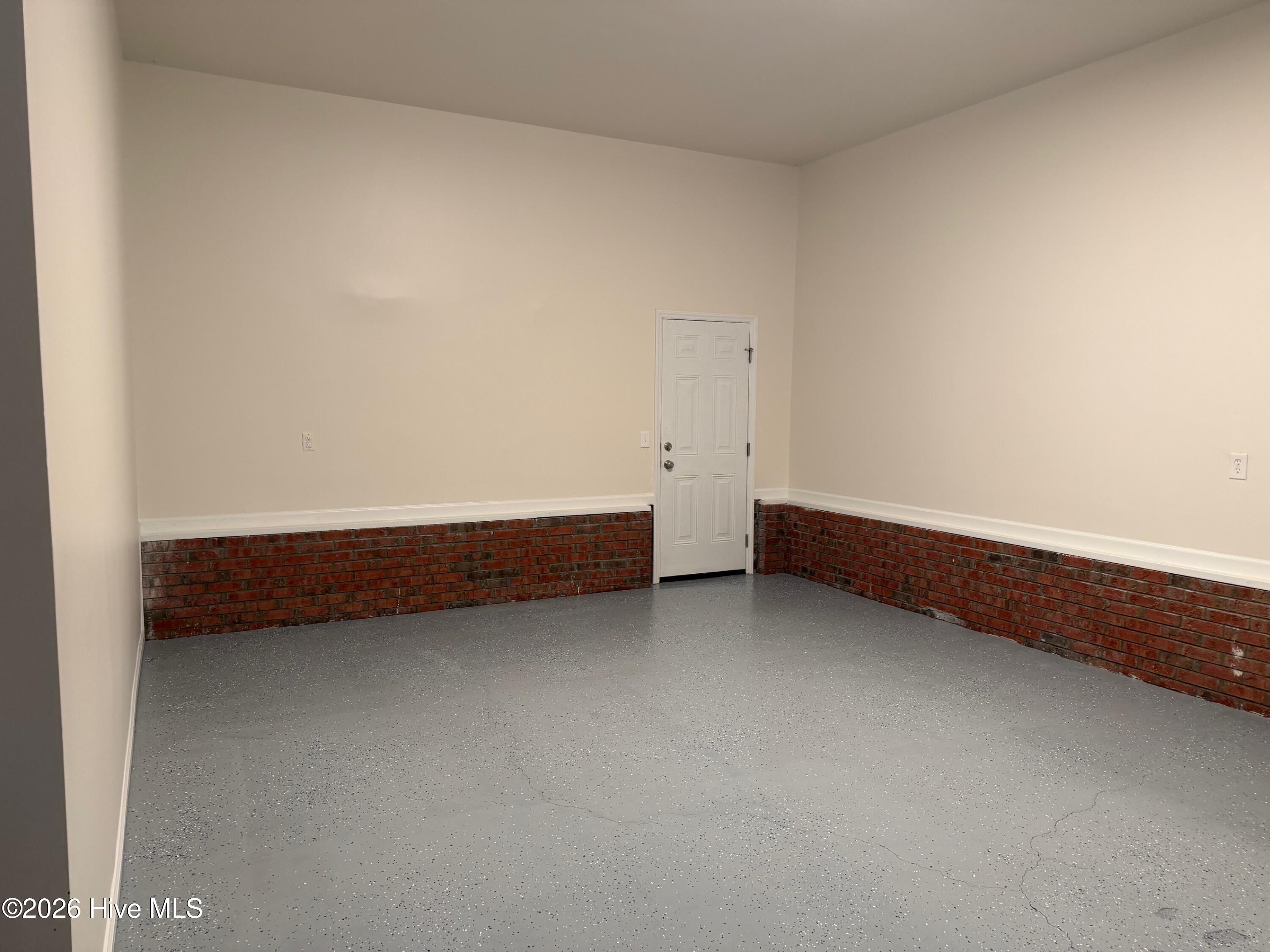 7343 Bright Leaf Road Wilmington, NC 28411 - Photo 18 of 54 Garage