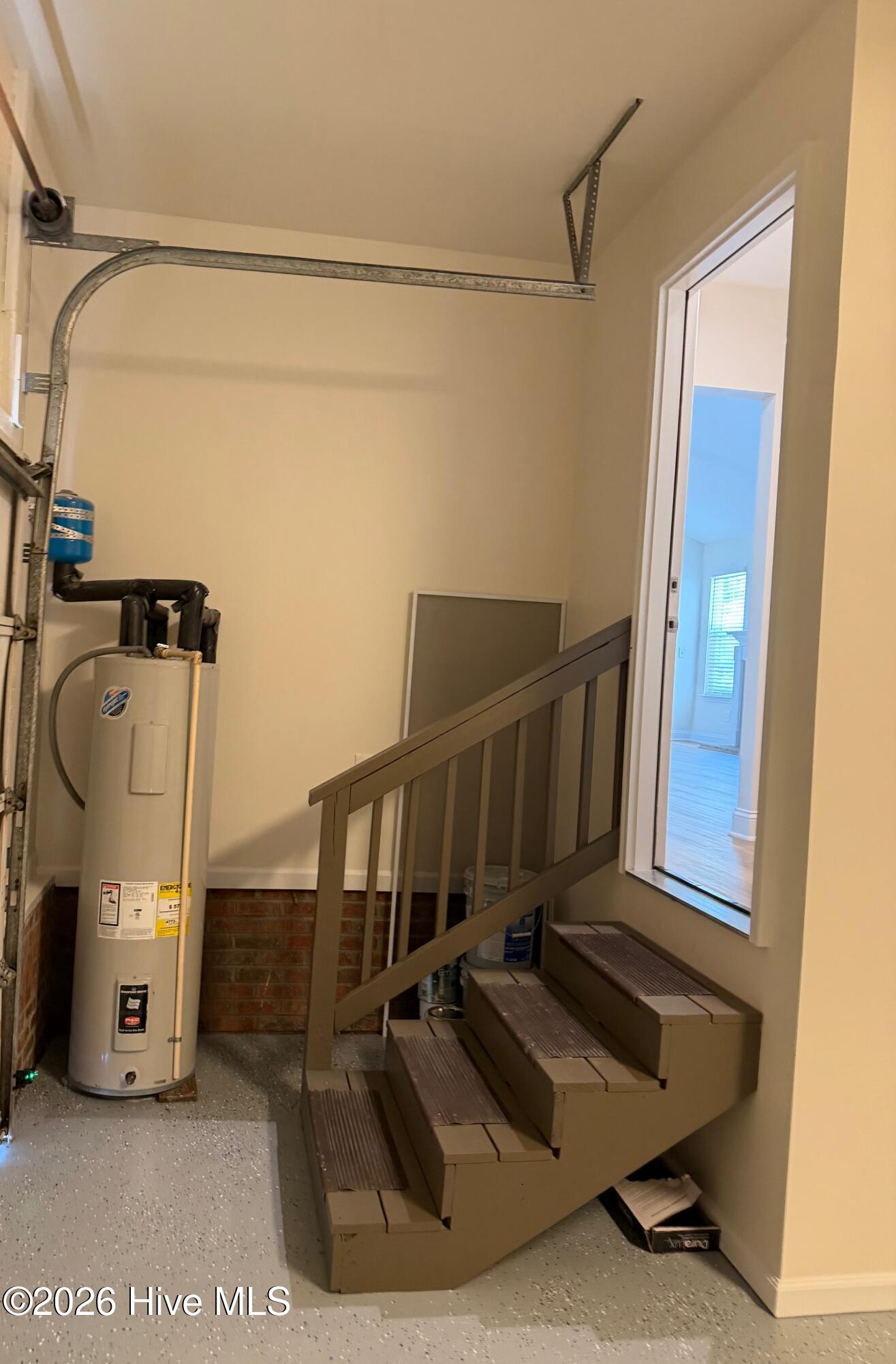 7343 Bright Leaf Road Wilmington, NC 28411 - Photo 20 of 54 Entry to Pantry/Laundry from garage