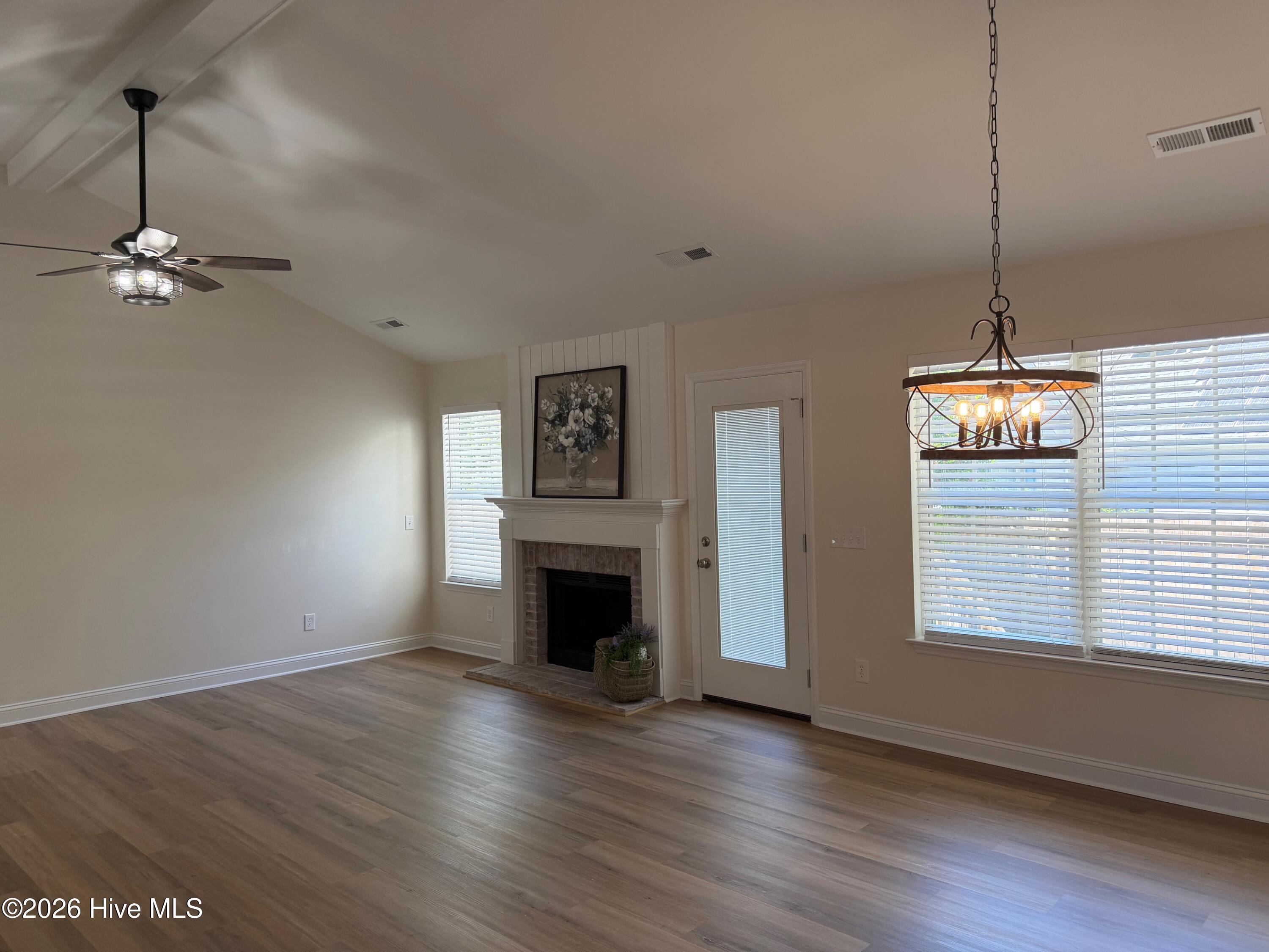 7343 Bright Leaf Road Wilmington, NC 28411 - Photo 25 of 54 Living