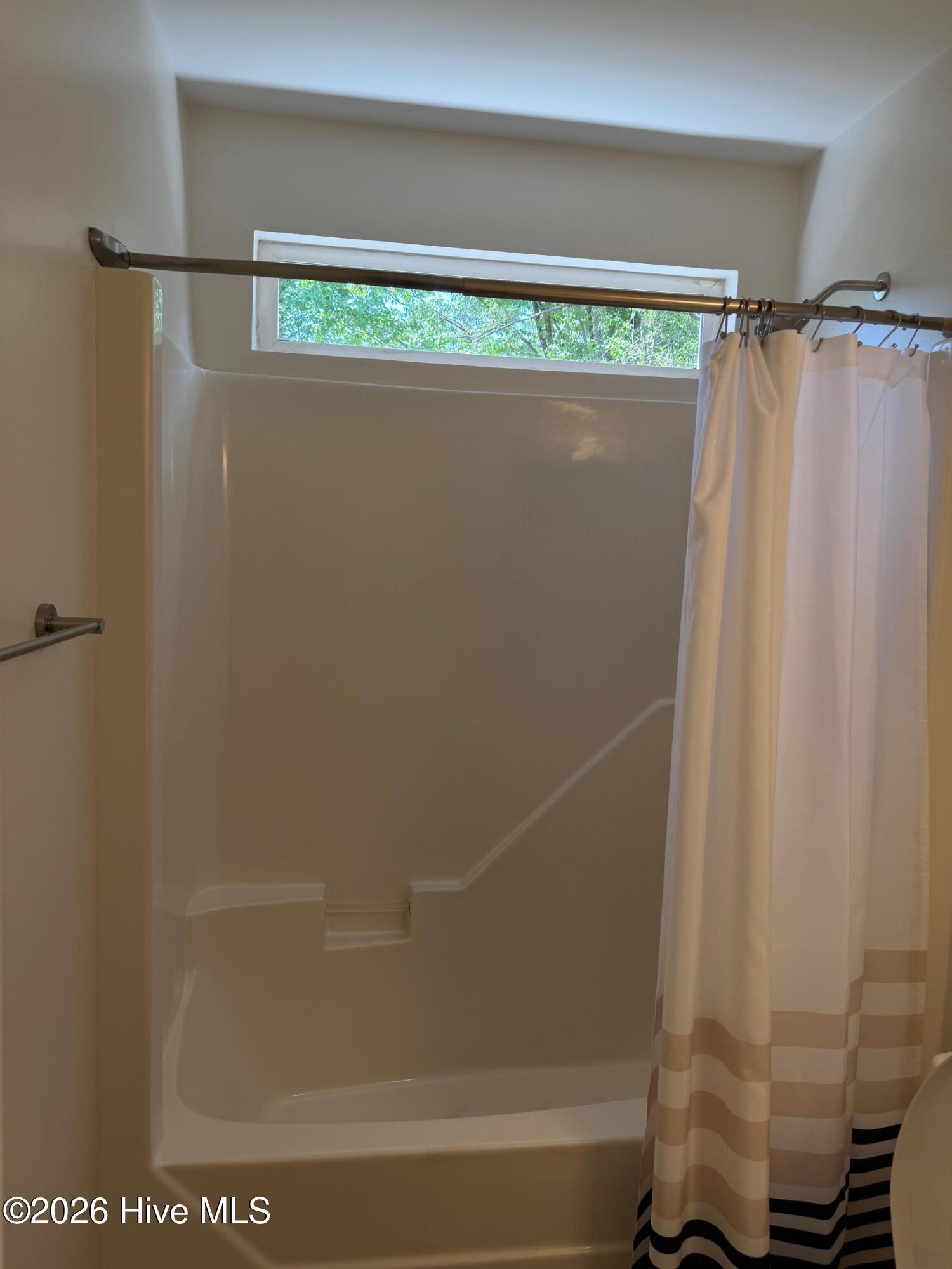 7343 Bright Leaf Road Wilmington, NC 28411 - Photo 41 of 54 Guest bath