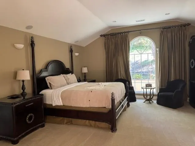 $10,500 | 102 Overhill Road, Orinda, CA 94563