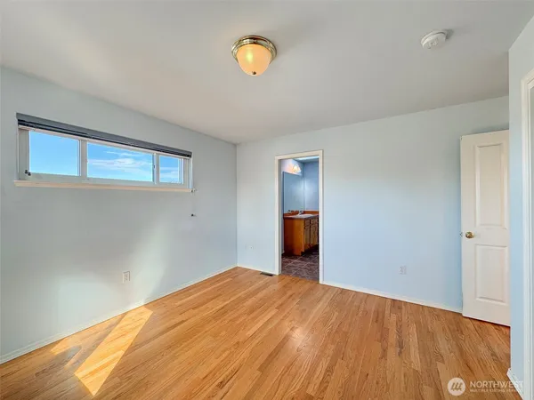 $475,000 | 700 West Fir Street, Sequim, WA 98382