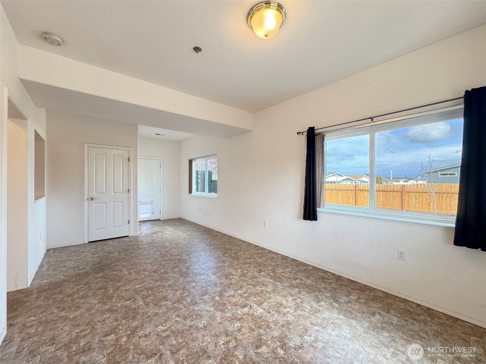 700 West Fir Street Sequim, WA 98382 - Photo 17 of 35