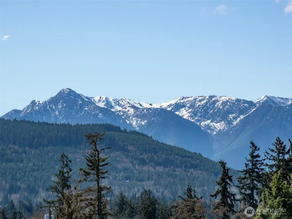 $475,000 | 700 West Fir Street, Sequim, WA 98382