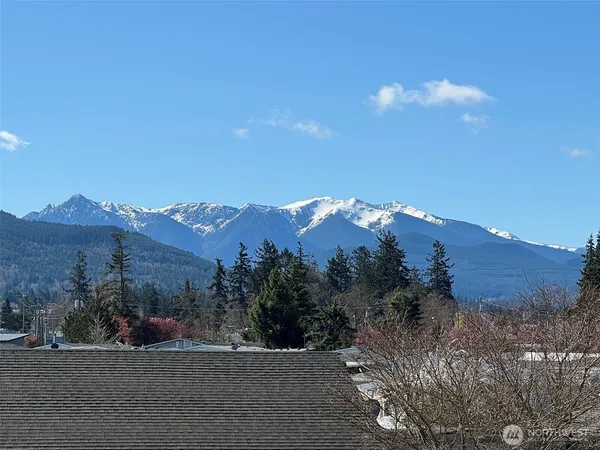 $475,000 | 700 West Fir Street, Sequim, WA 98382