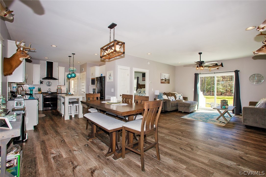 667 Spring Farm Road Dendron, VA 23839 - Photo 11 of 25 Gallery Image 11