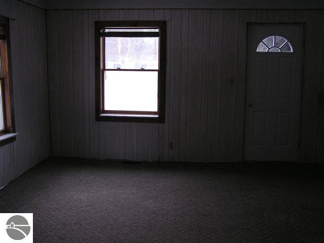 5745 South Huron Road Pinconning, MI 48650 - Photo 11 of 13 1751538-10.JPG
