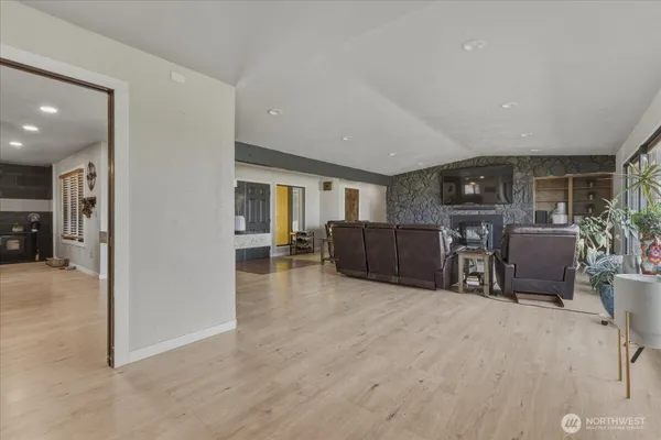 $476,000 | 313 Southeast Trinity Avenue, Wilbur, WA 99185