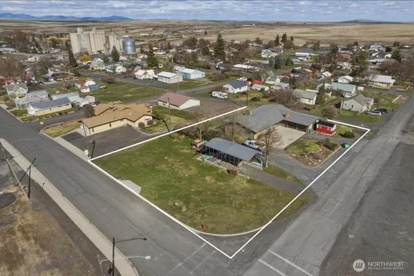 $476,000 | 313 Southeast Trinity Avenue, Wilbur, WA 99185