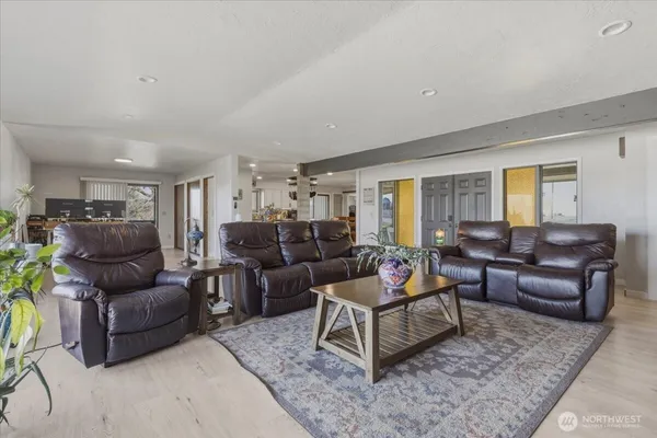 $476,000 | 313 Southeast Trinity Avenue, Wilbur, WA 99185