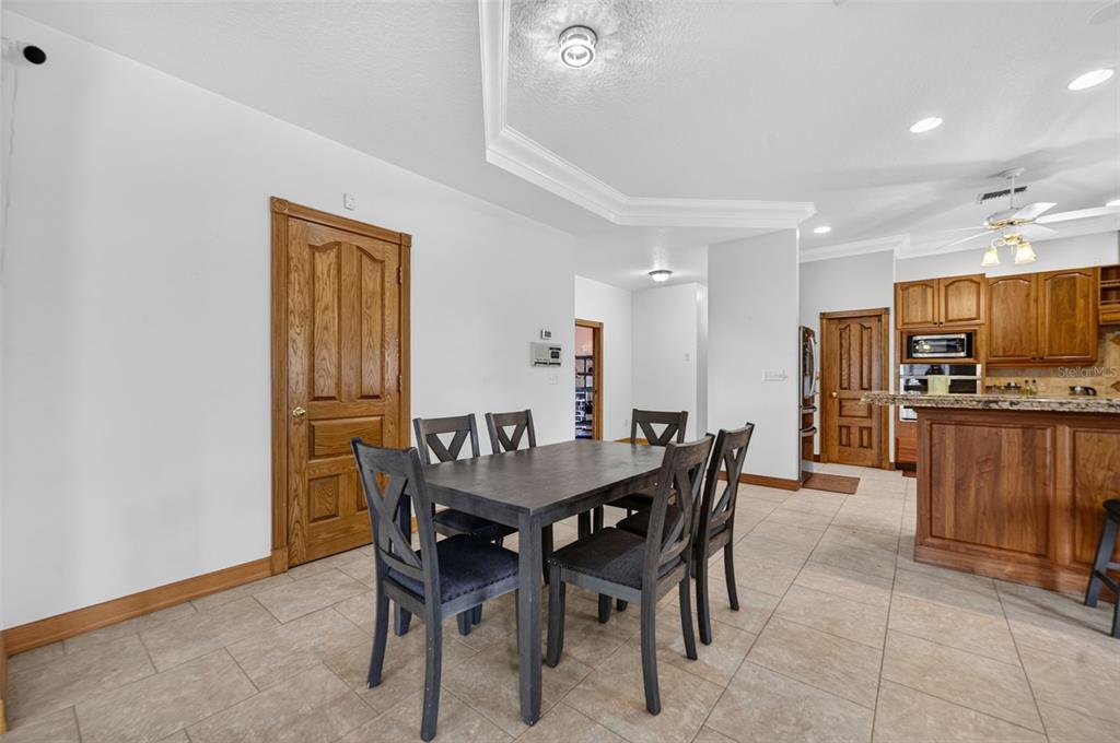 4657 Hickory Tree Road St. Cloud, FL 34772 - Photo 10 of 71 Gallery Image 10