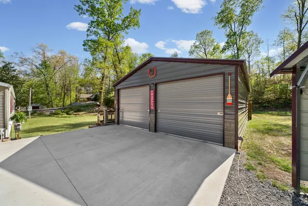 $260,000 | 380 Upchurch Drive, Buchanan, TN 38222