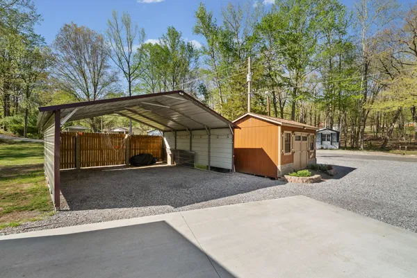 $260,000 | 380 Upchurch Drive, Buchanan, TN 38222