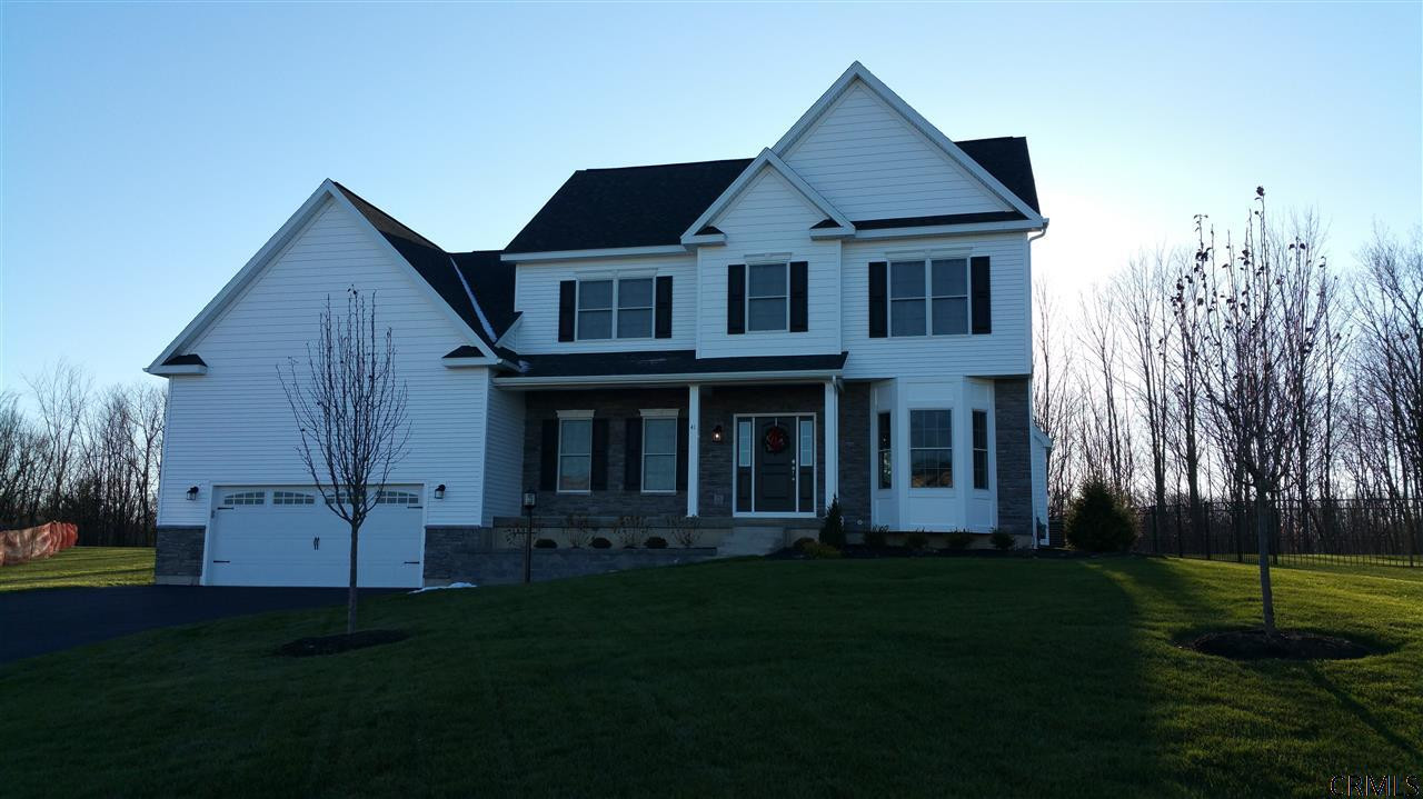 27 Charterpoint Road Colonie, NY 12189 - Photo 1 of 25 Photo 1
