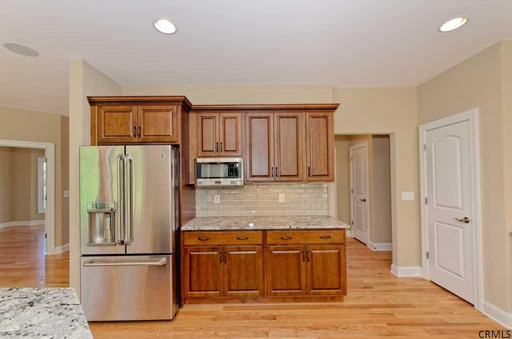 27 Charterpoint Road Colonie, NY 12189 - Photo 20 of 25 Photo 20