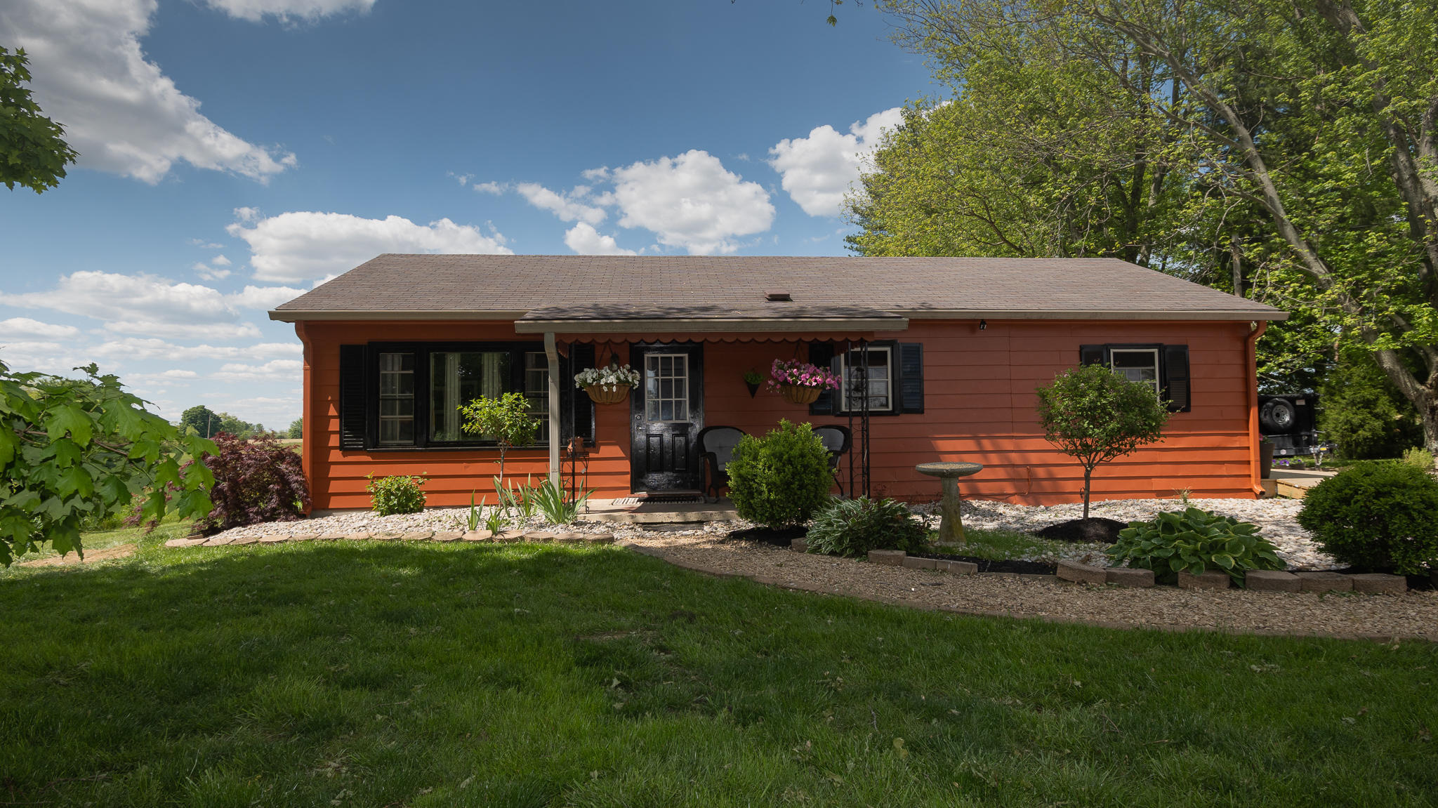 1394 Liberty Road Milton, KY 40045 - Photo 4 of 23 003