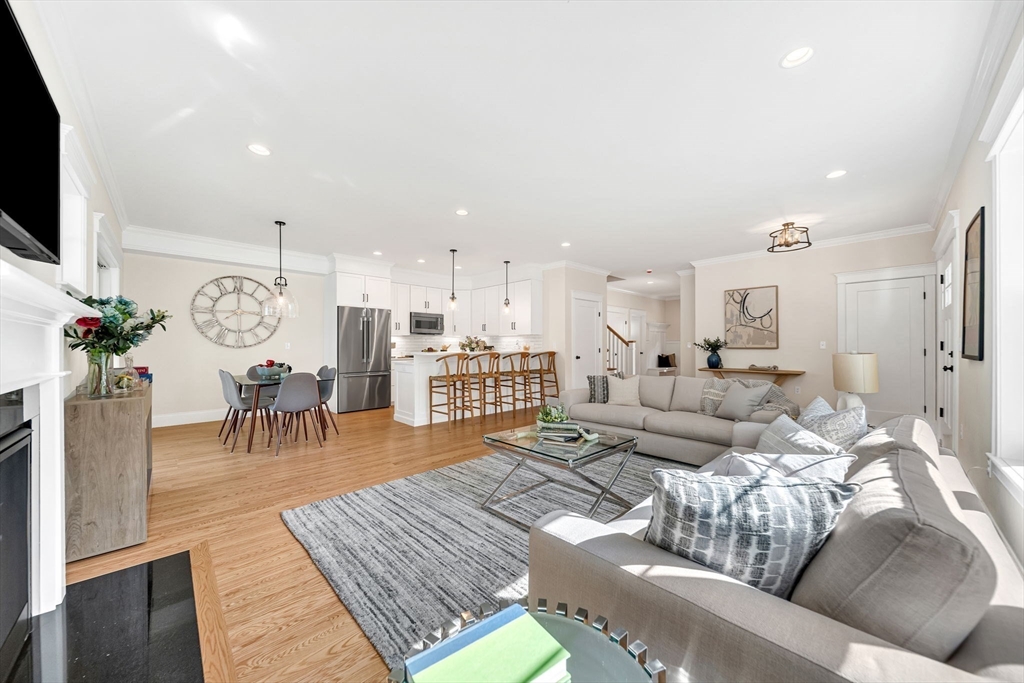 277 Brookline Street Needham, MA 02492 - Photo 8 of 32