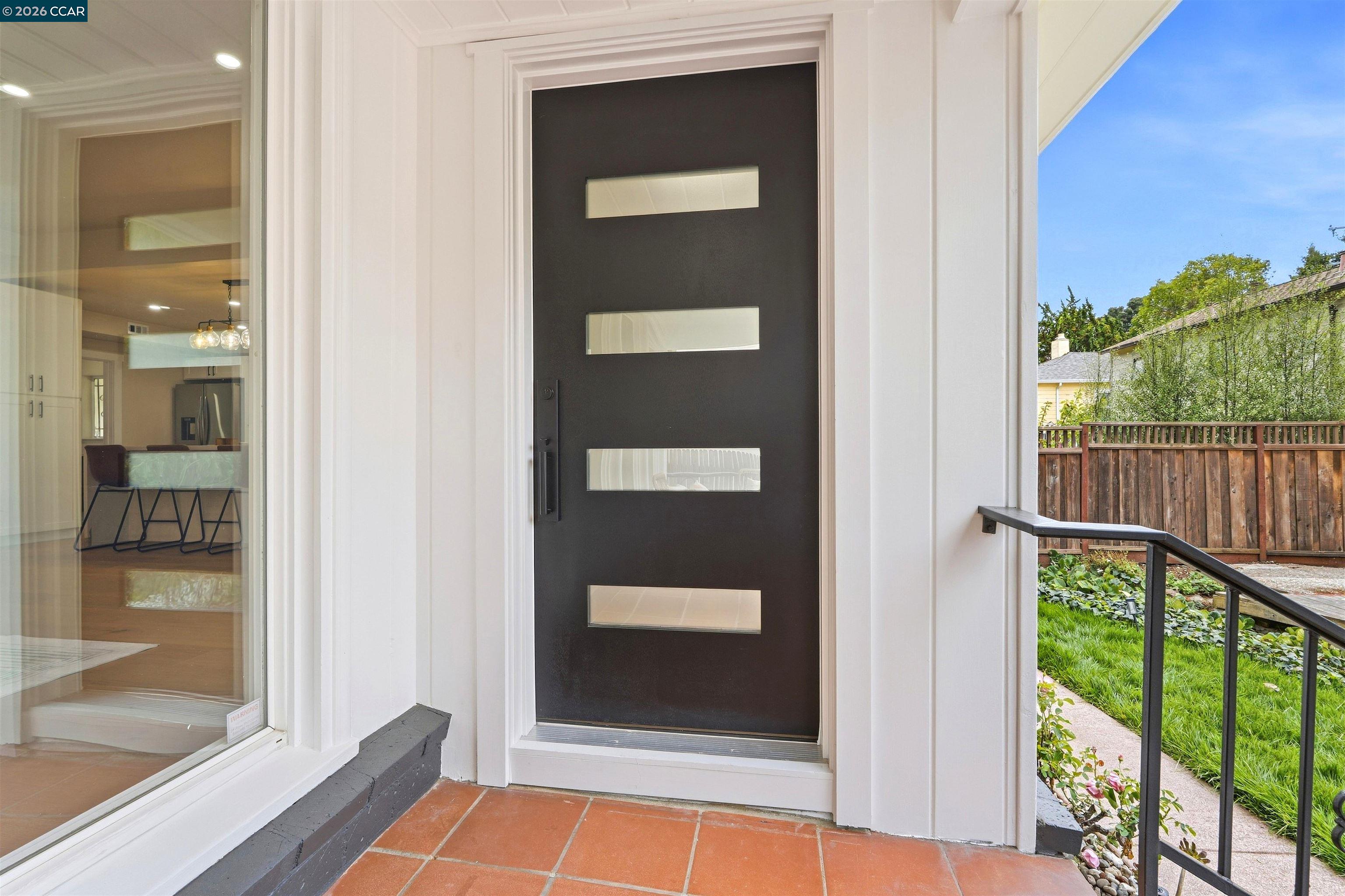 3306 Jordan Road Oakland, CA 94602 - Photo 6 of 38 Gallery Image 6