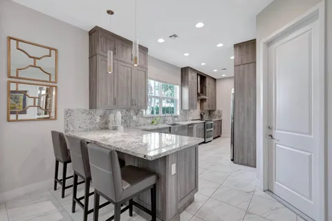 $6,950 | 4952 Pointe Midtown Way, Palm Beach Gardens, FL 33418