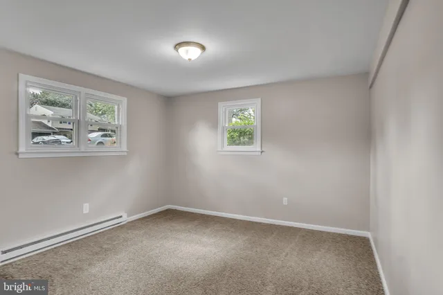 $389,950 | 124 Holly Drive, Mechanicsburg, PA 17055