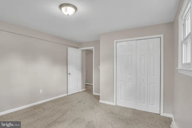 $389,950 | 124 Holly Drive, Mechanicsburg, PA 17055